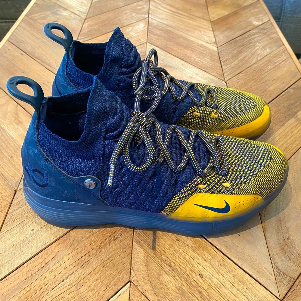 Nike KD Kevin Durant Basketball Shoes size 9.5